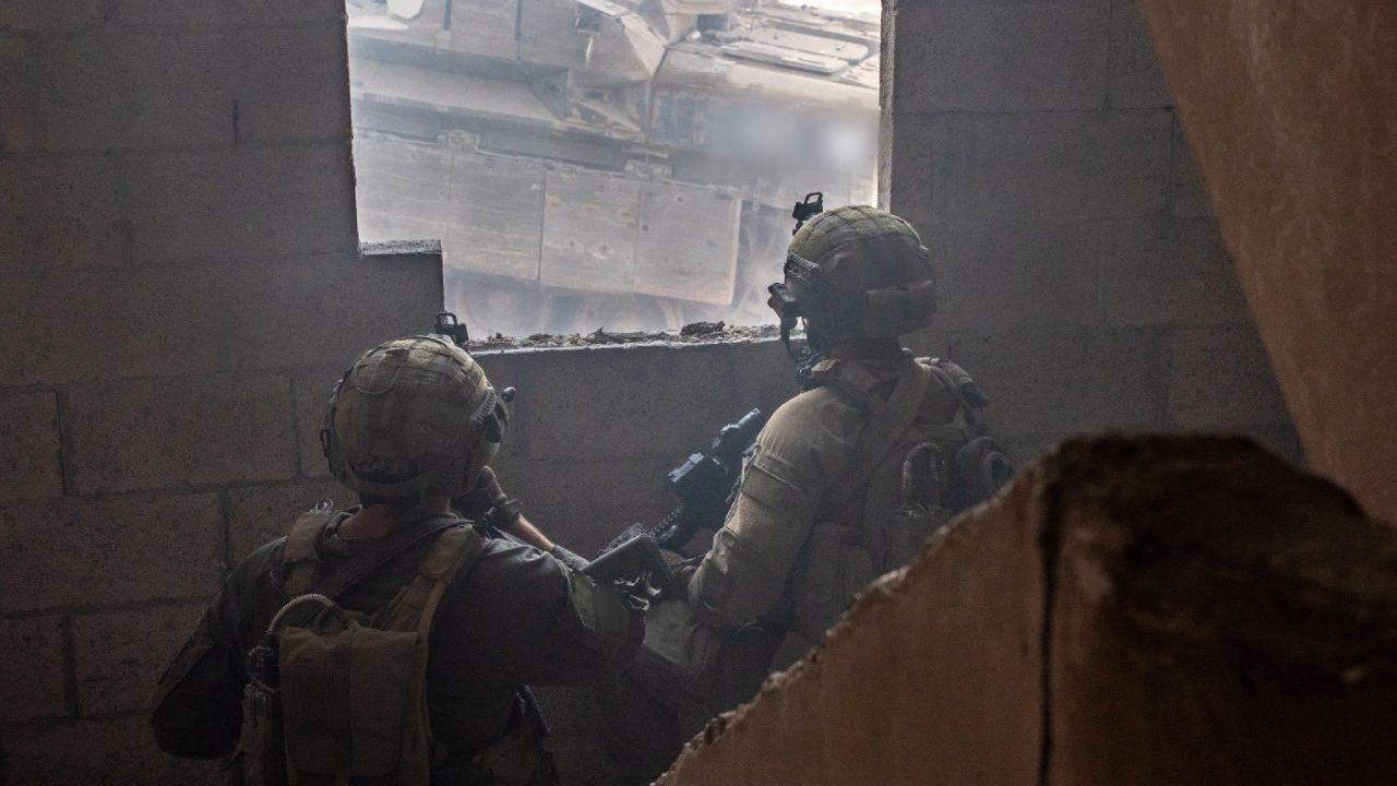 İsrail Gazze kentinin işgali için binlerce yedek askeri silah altına aldı