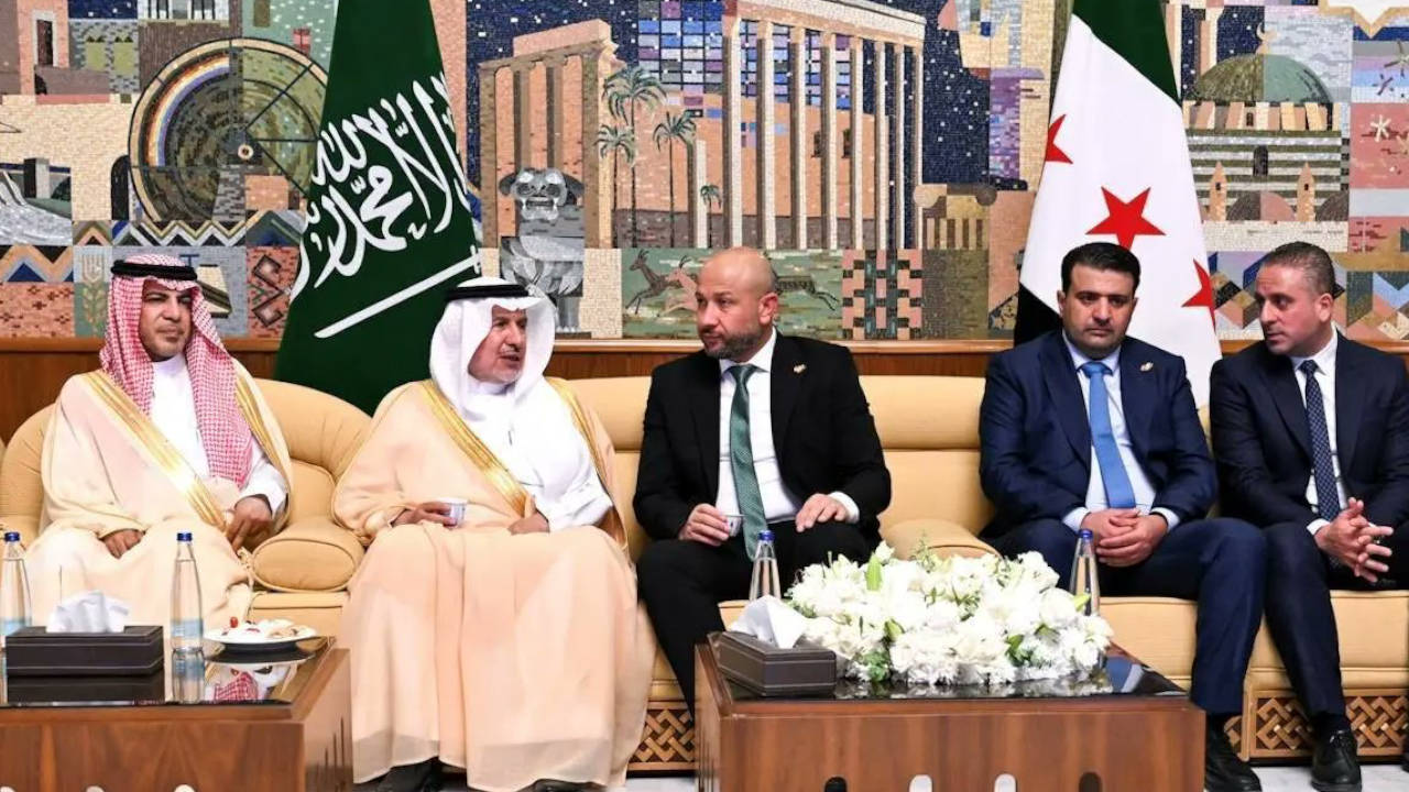 Suudi heyeti kalkınma projeleri için Suriye'de