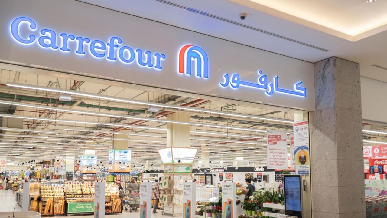 Carrefour boykot nedeniyle Kuveyt ve Bahreyn'deki tüm şubelerini kapatıyor