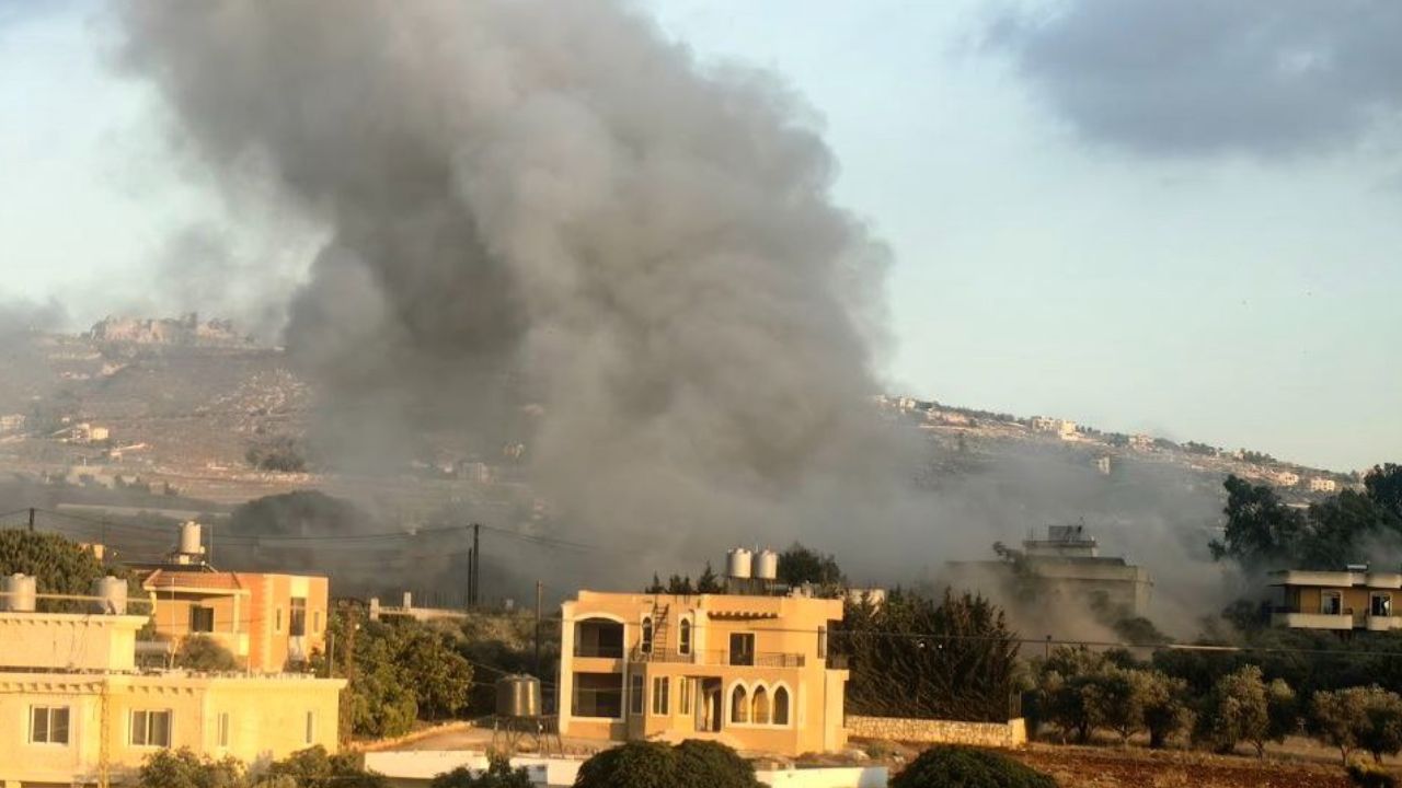 İsrail Lübnan'da 5 yerleşim yerini bombaladı