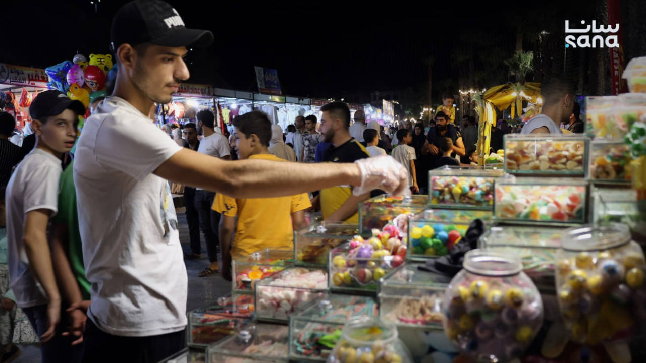 Suriye'de 1500 fabrika yeniden faaliyete geçti