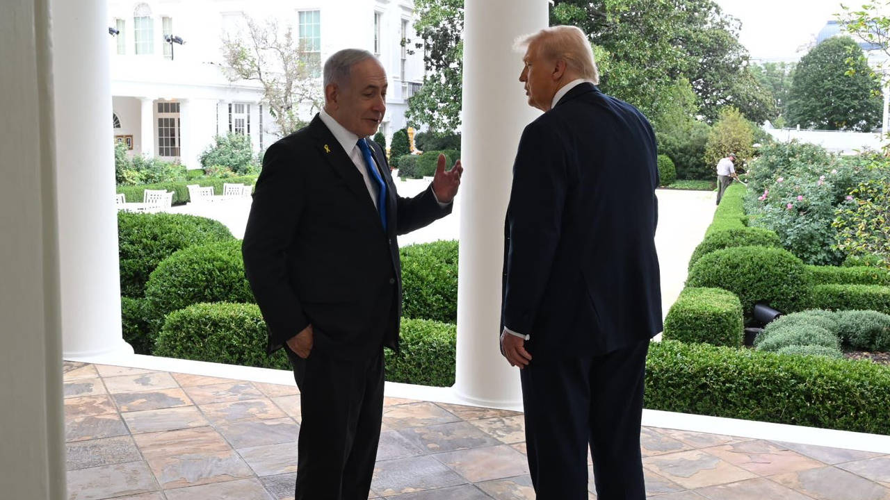 Trump: Hamas Gazze'yi teslim etmezse tamamen yok edilecek