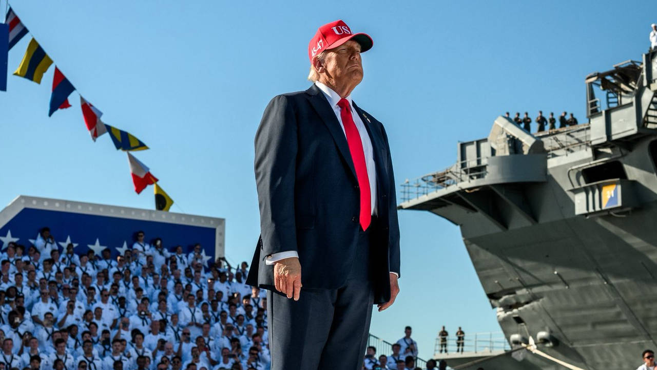 Trump: İran'a saldırmak için uzun süre beklemeyeceğiz