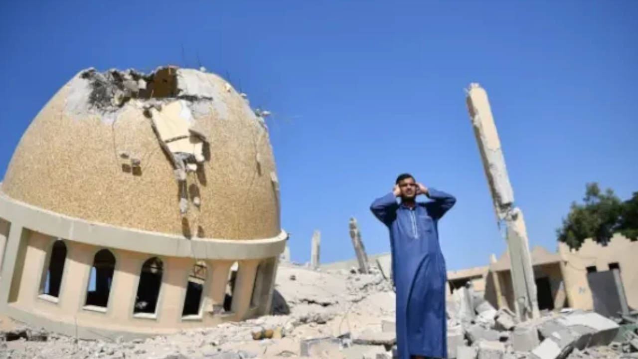 İsrail Gazze'de 233 vaiz ve din adamını öldürdü, 835 camiyi yerle bir etti