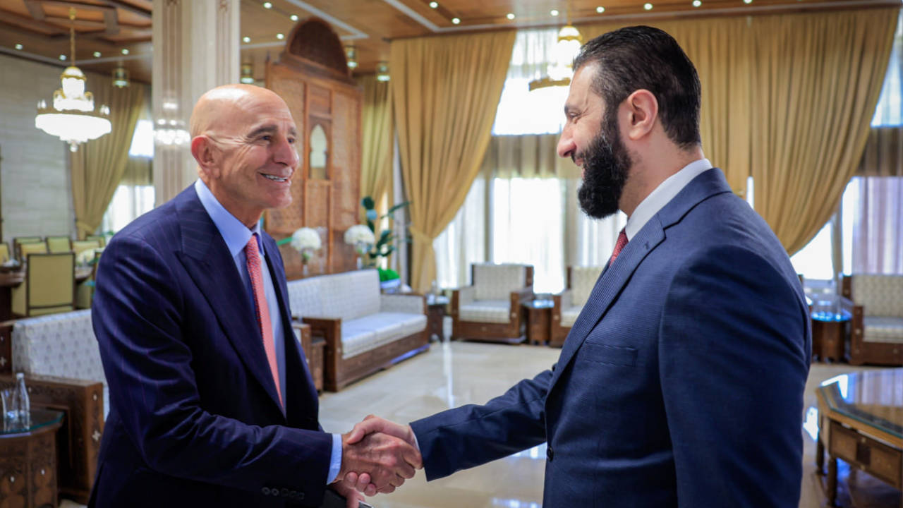 ABD'nin Suriye Özel Temsilcisi Barrack, Ahmed Şara ve Mazlum Abdi ile bir araya geldi