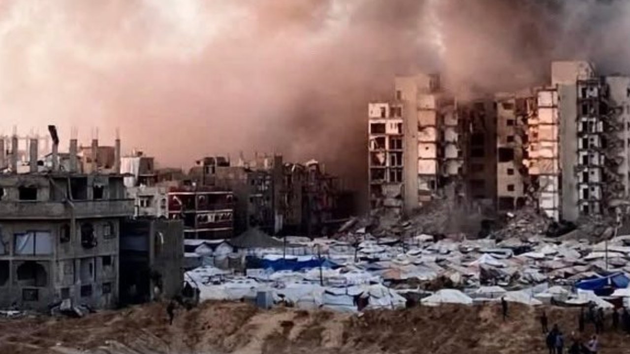 İsrail ateşkes öncesinde Gazze'yi vurmayı sürdürüyor