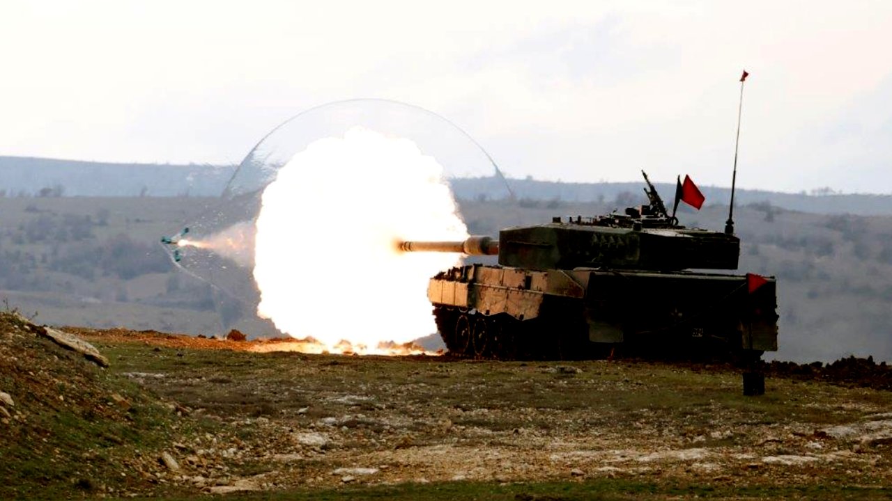 Bloomberg: Türkiye Suriye'ye yüklü miktarda askeri destek sağlayacak