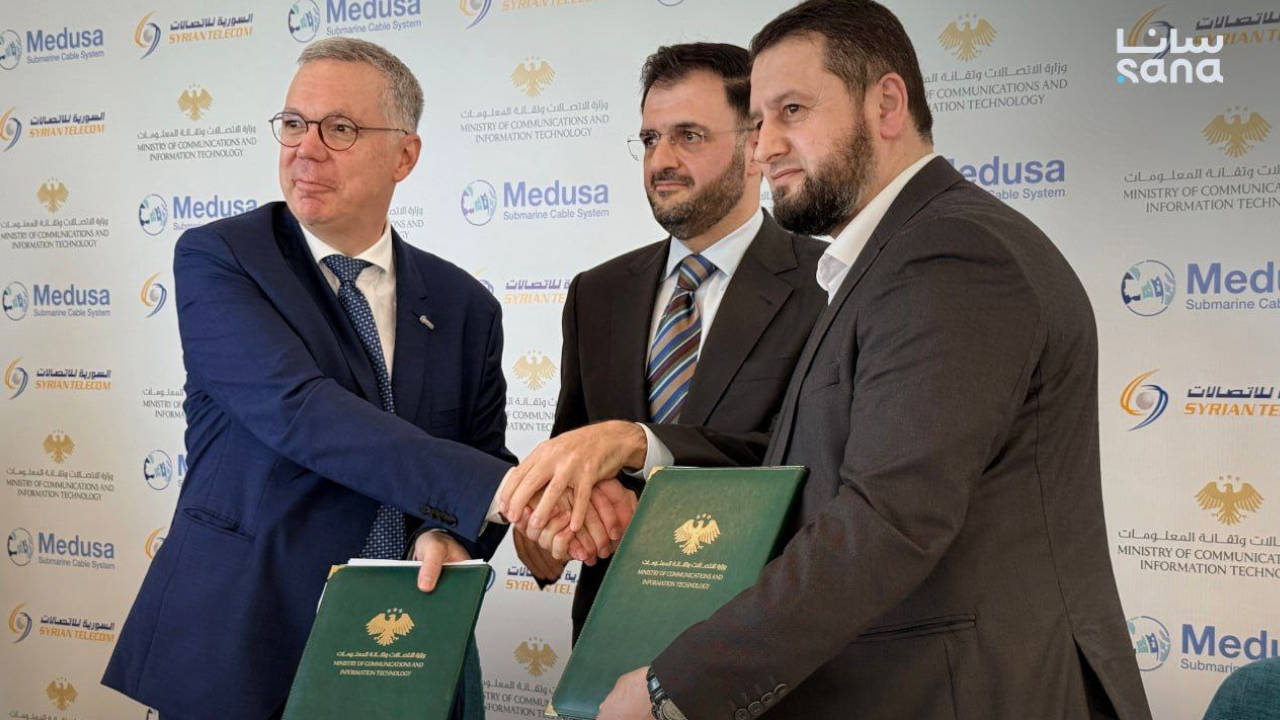 Suriye'yi dünyaya bağlayacak kablo ağı için imzalar atıldı