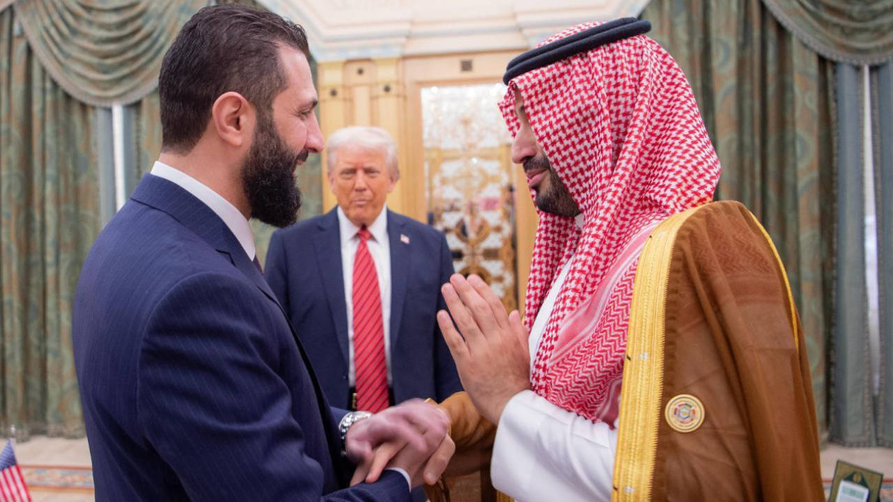 Ahmed Şara Suudi Arabistan'ı ziyaret edecek