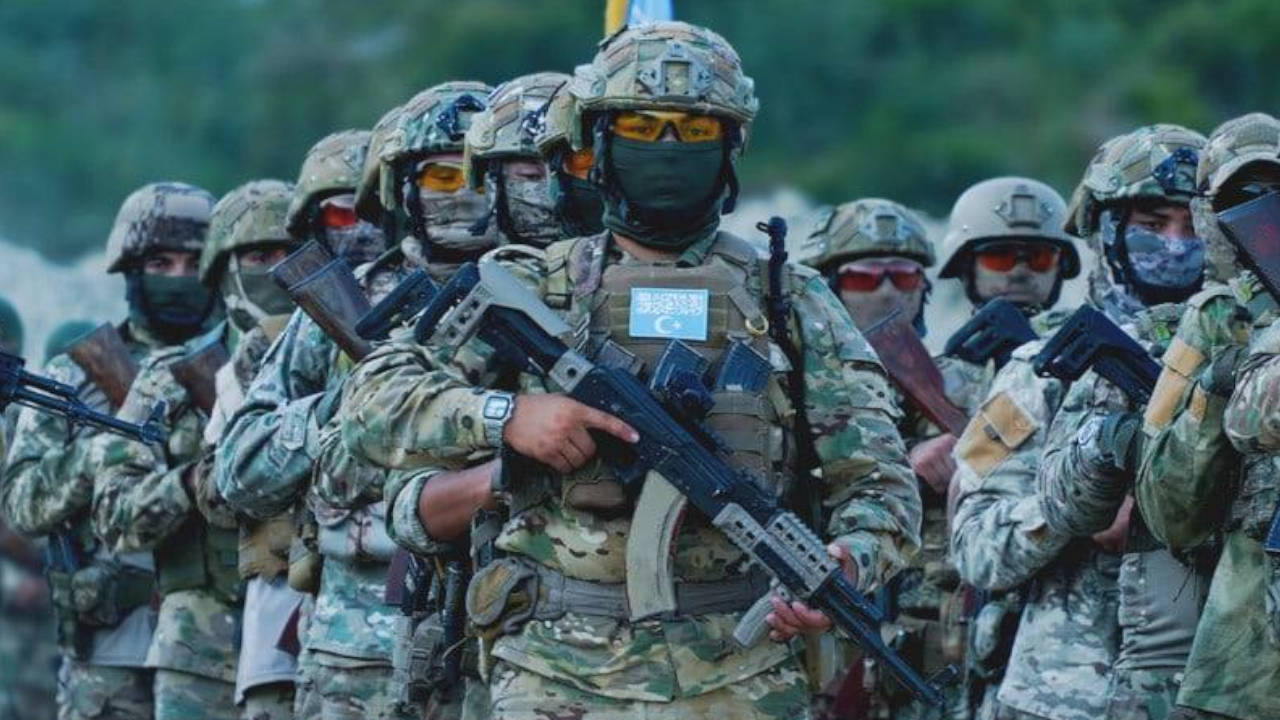 Yabancı savaşçılar yeni Suriye'ye entegre olabilecek mi?