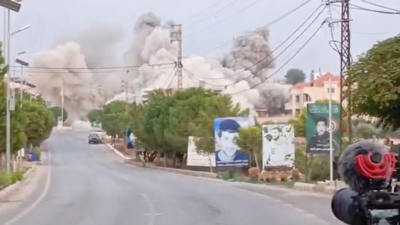 İsrail Güney Lübnan'ı yoğun şekilde bombaladı