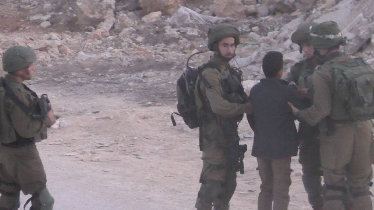 Serbest kalan Filistinli çocuk mahkumlar İsrail işkencelerini anlatıyor