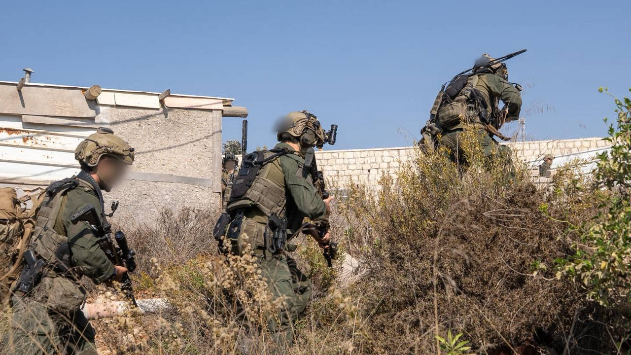 İsrail ordusu Suriye'deki baskınlarını sürdürüyor