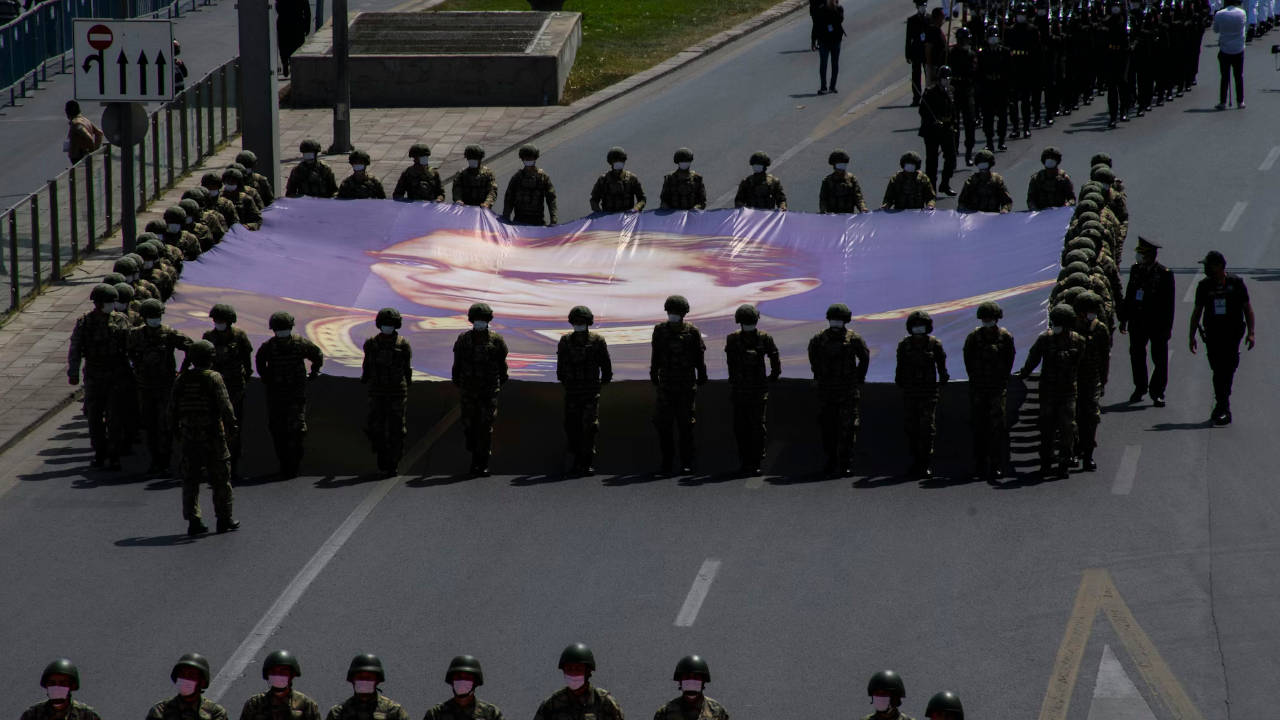 Casuslukla suçlanan üç savunma şirketi yöneticisi gözaltına alındı