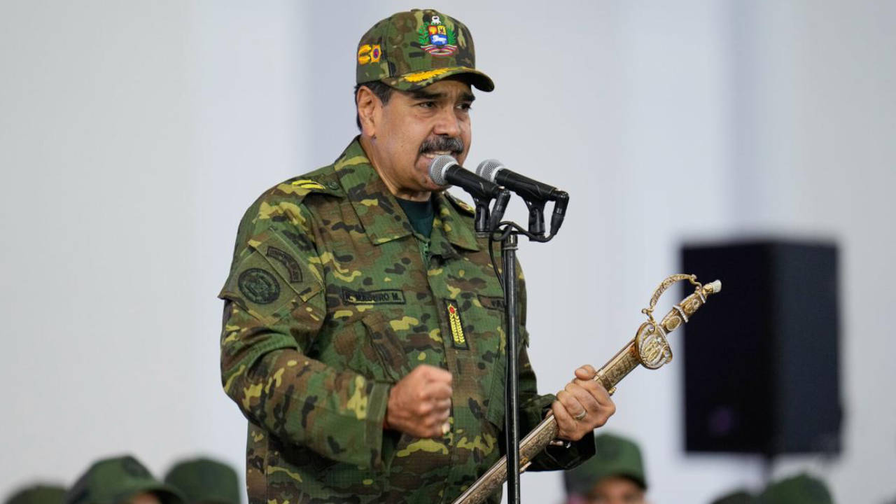 Maduro ABD'ye karşı direniş sözü verdi