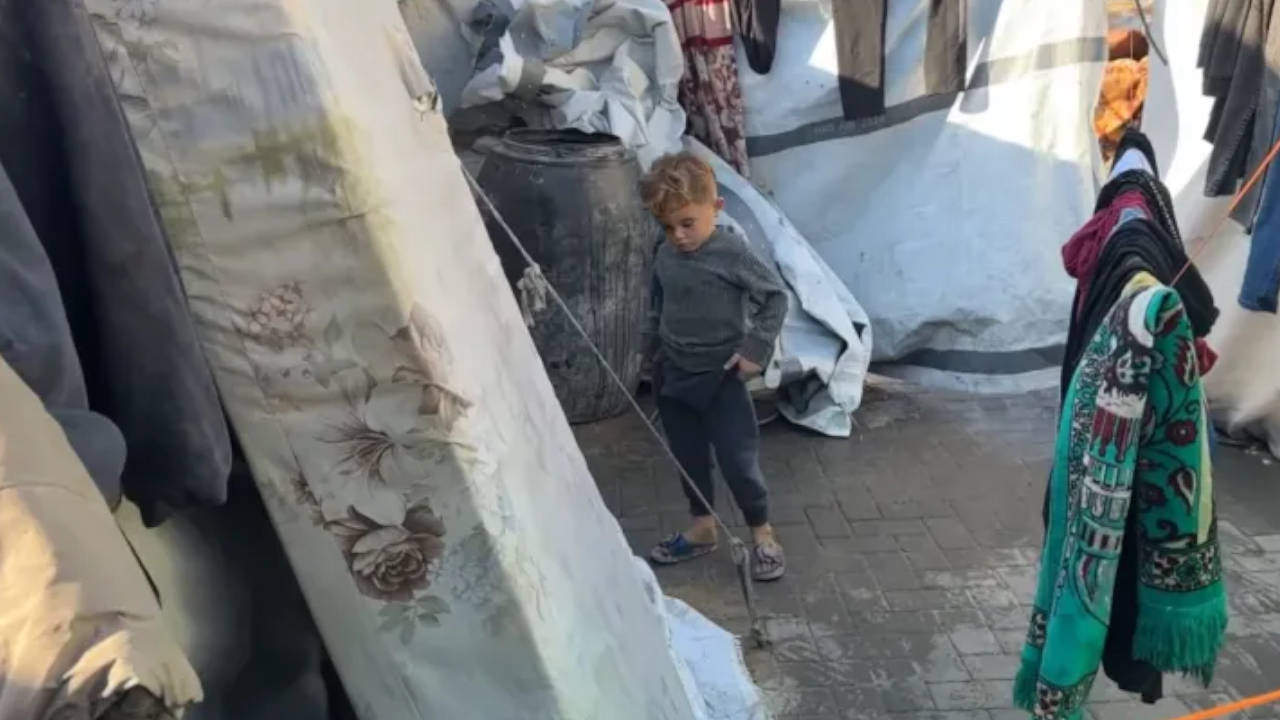 Gazze'nin yeni trajedisi: İsrail bombalarının sağır ettiği çocuklar