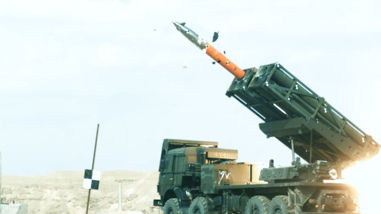 Yunanistan İsrail'den roket bataryası satın alacak