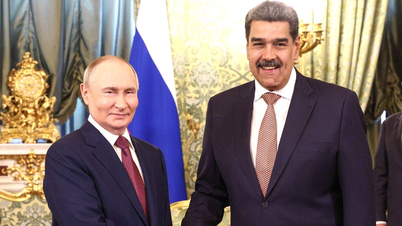 Rusya ABD'ye karşı Venezuela'ya desteğini açıkladı