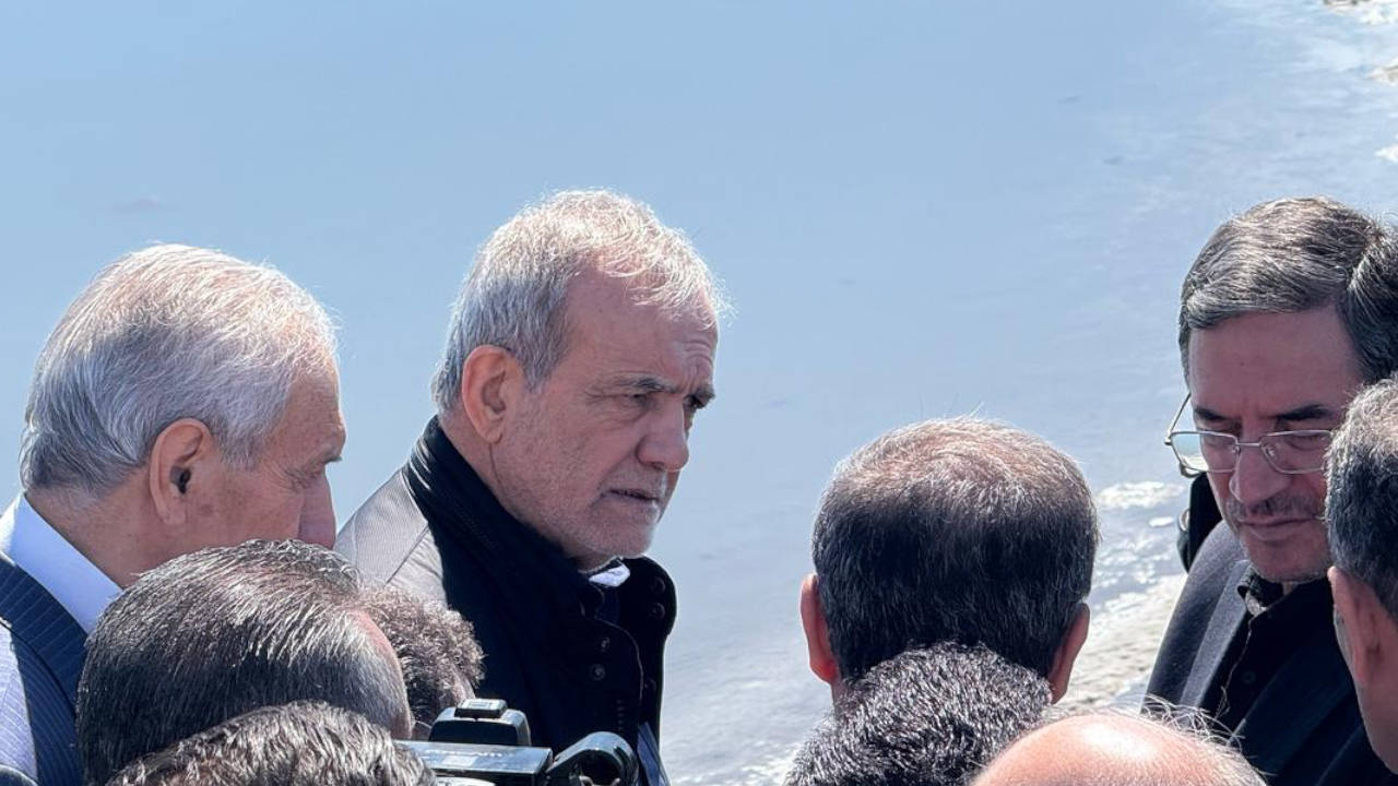 İran'dan Trump'ın tehdidine yanıt: "Herhangi bir saldırıya en sert şekilde yanıt vereceğiz"