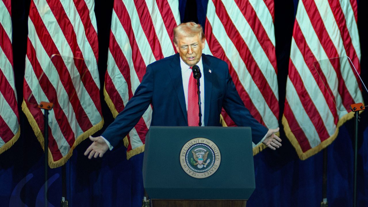 Trump: Özgürlük isteyen İran halkına yardım etmeye hazırız