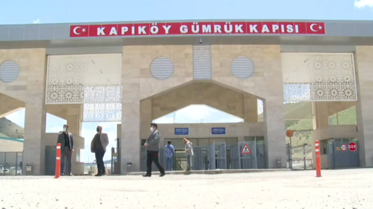 İranlılar Türkiye'ye kaçıyor