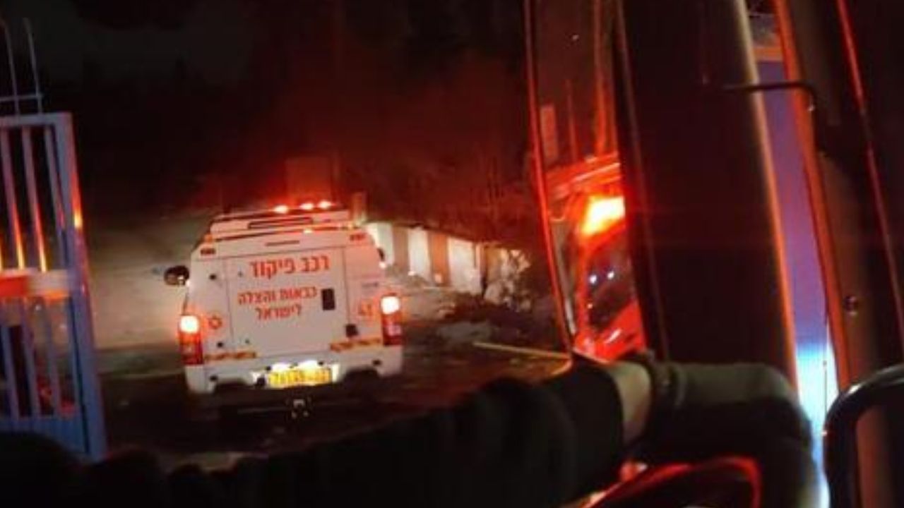 İsrail'in Kudüs'te yıktığı BM merkezi ateşe verildi