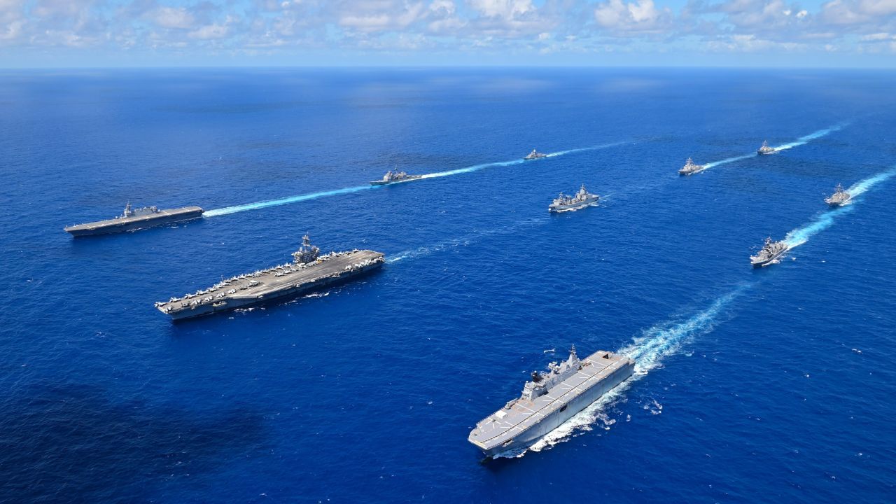 ABD İran'a karşı yeni bir donanma filosu gönderiyor