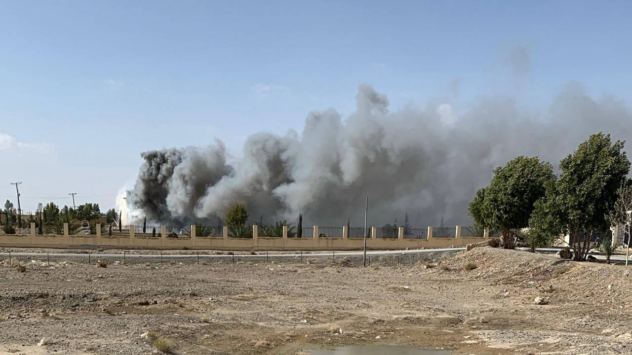 Pakistan'daki eş zamanlı saldırılarda en az 21 kişi öldü