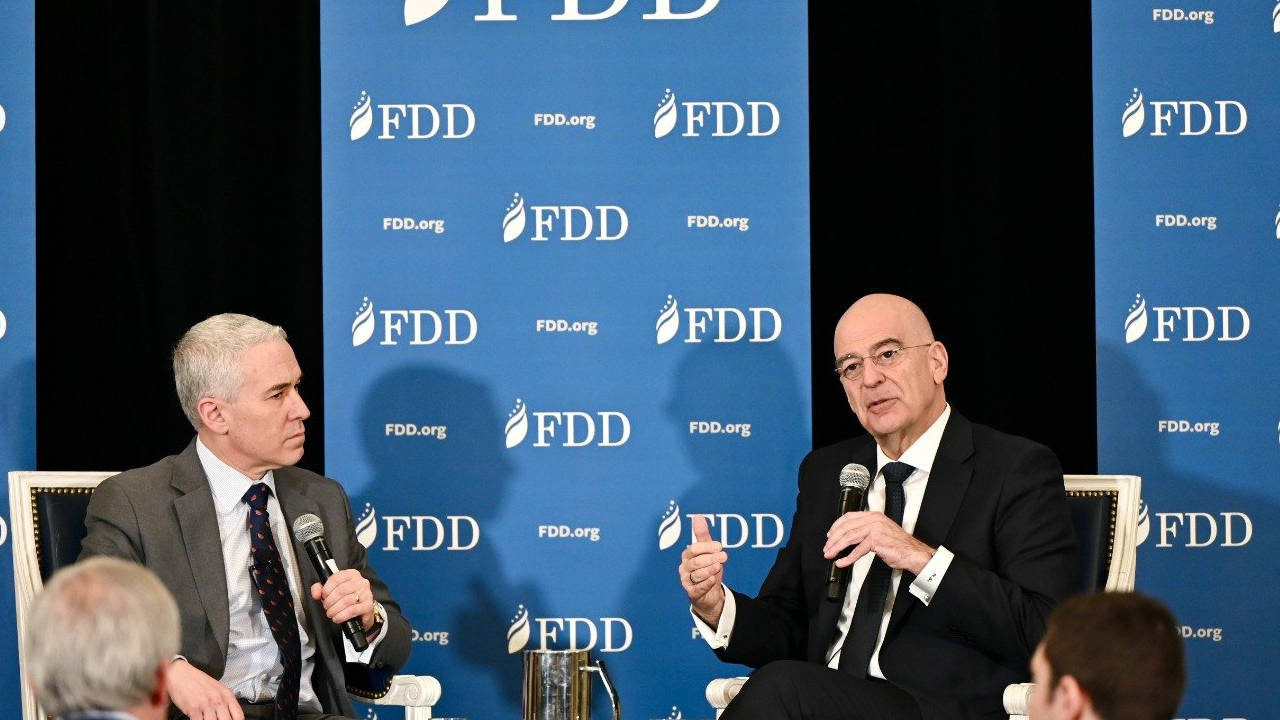 Yunan Bakan ABD'yi etkilemek için Türkiye'yi hedef aldı