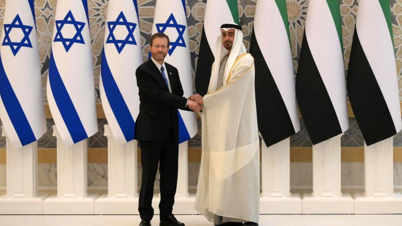 ABD'den BAE'ye övgü: "İsrail'in istediği her şeyi yaptılar"