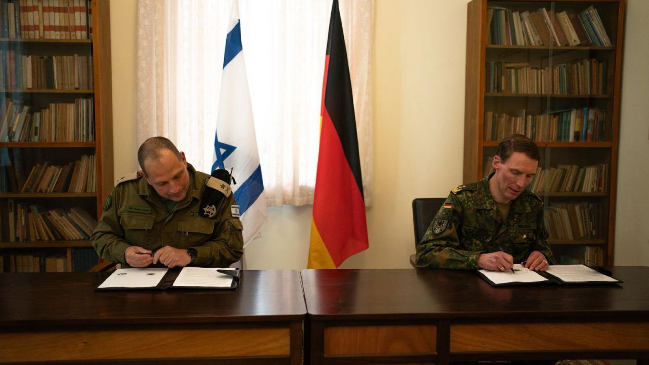 Almanya ve İsrail orduları arasında iş birliği anlaşması