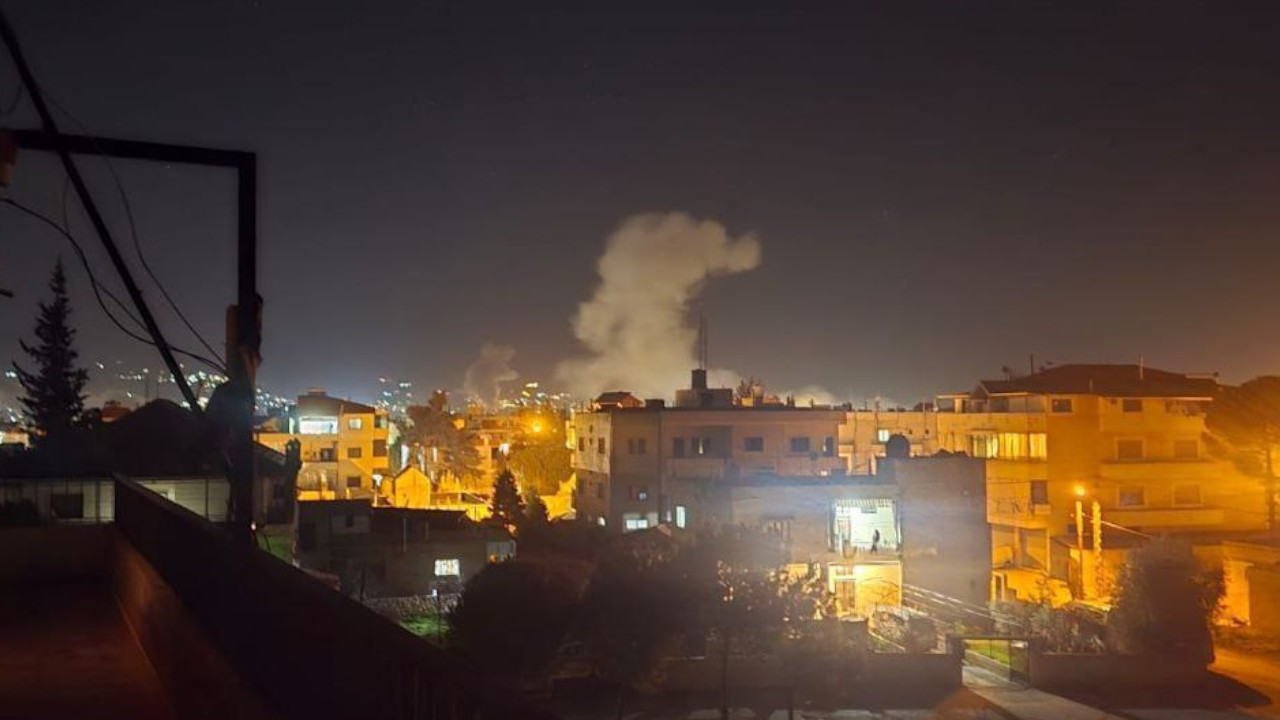 İsrail'in ateşkese rağmen Lübnan'da düzenlediği saldırılarda 12 kişi öldü