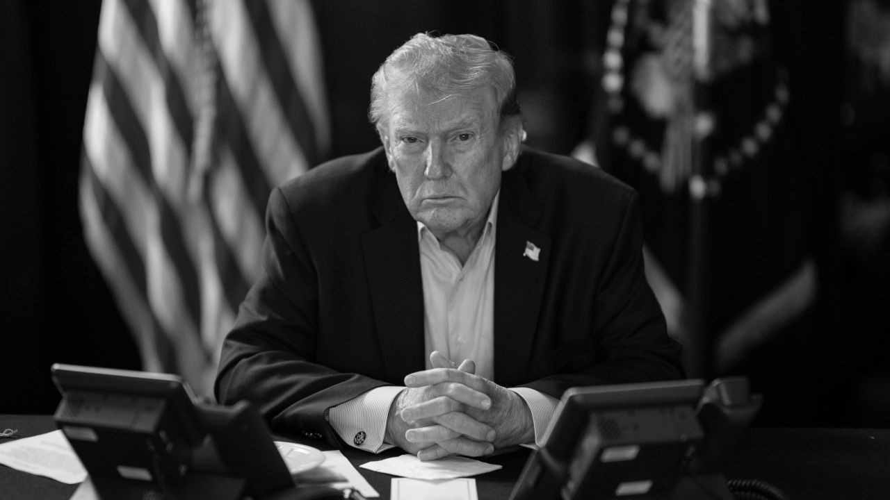 ABD İran'da rejim karşıtı silahlı grupları desteklemeyi planlıyor