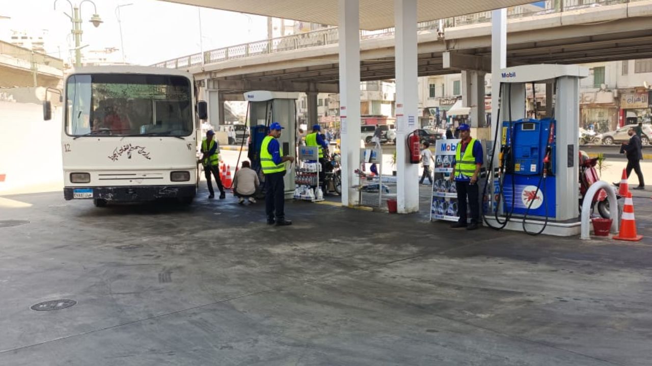 Mısır'da akaryakıt fiyatları İran savaşı sebebiyle yüzde 30 arttı