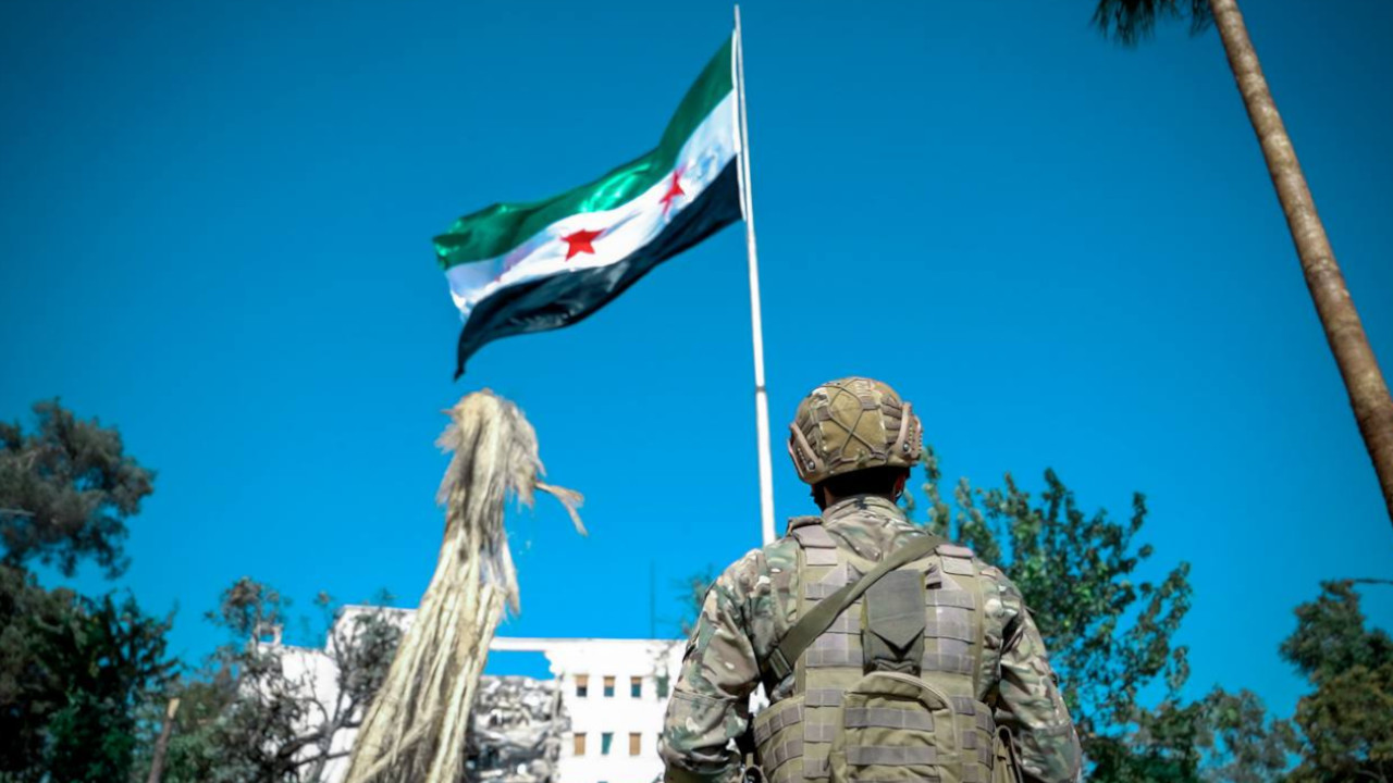 Suriye ordusu, ABD'nin çekildiği askeri üssü devraldı