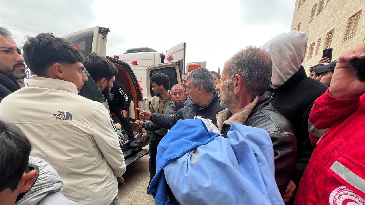 İsrail Batı Şeria'da aynı aileden 4 kişiyi katletti