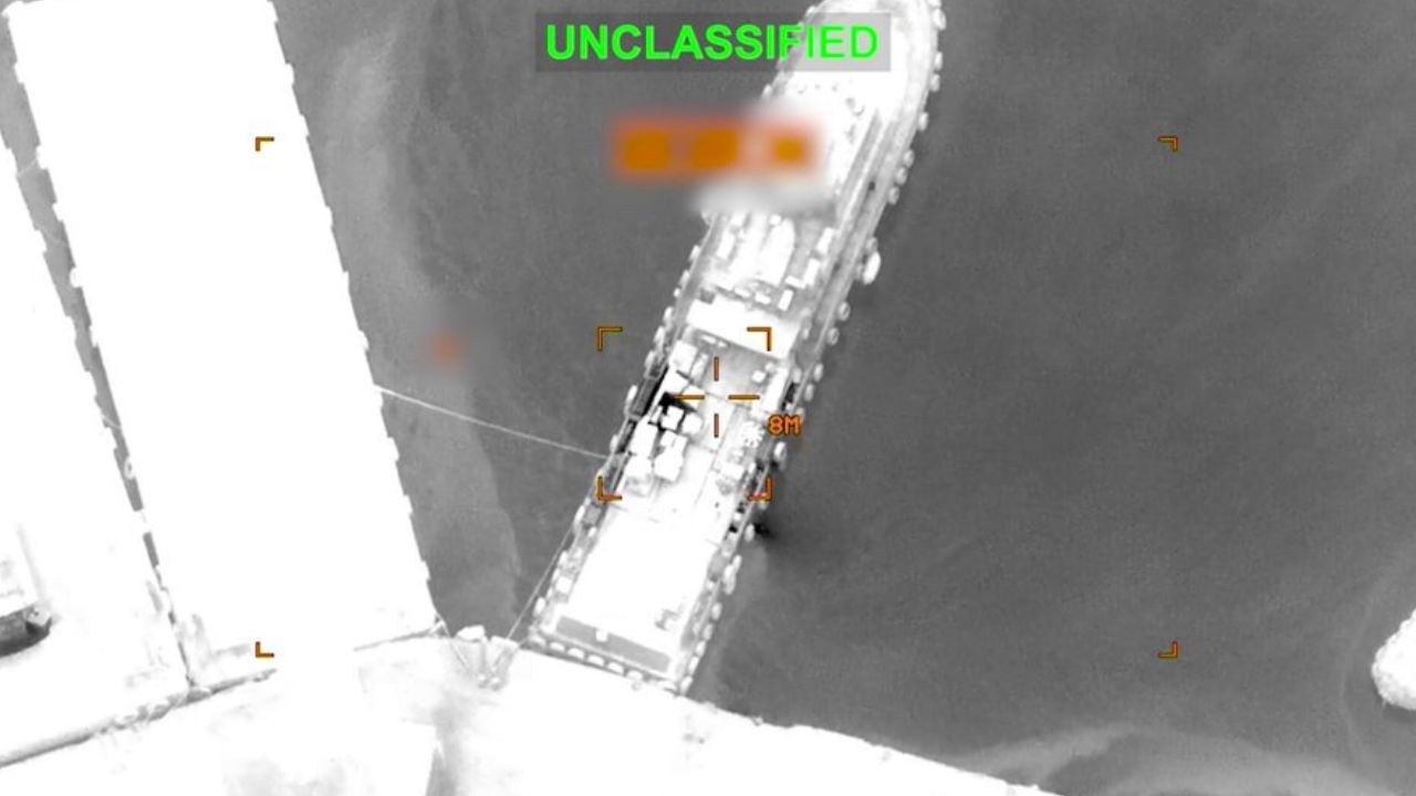 İsrail Hazar Denizi'nde İran donanmasını vurdu