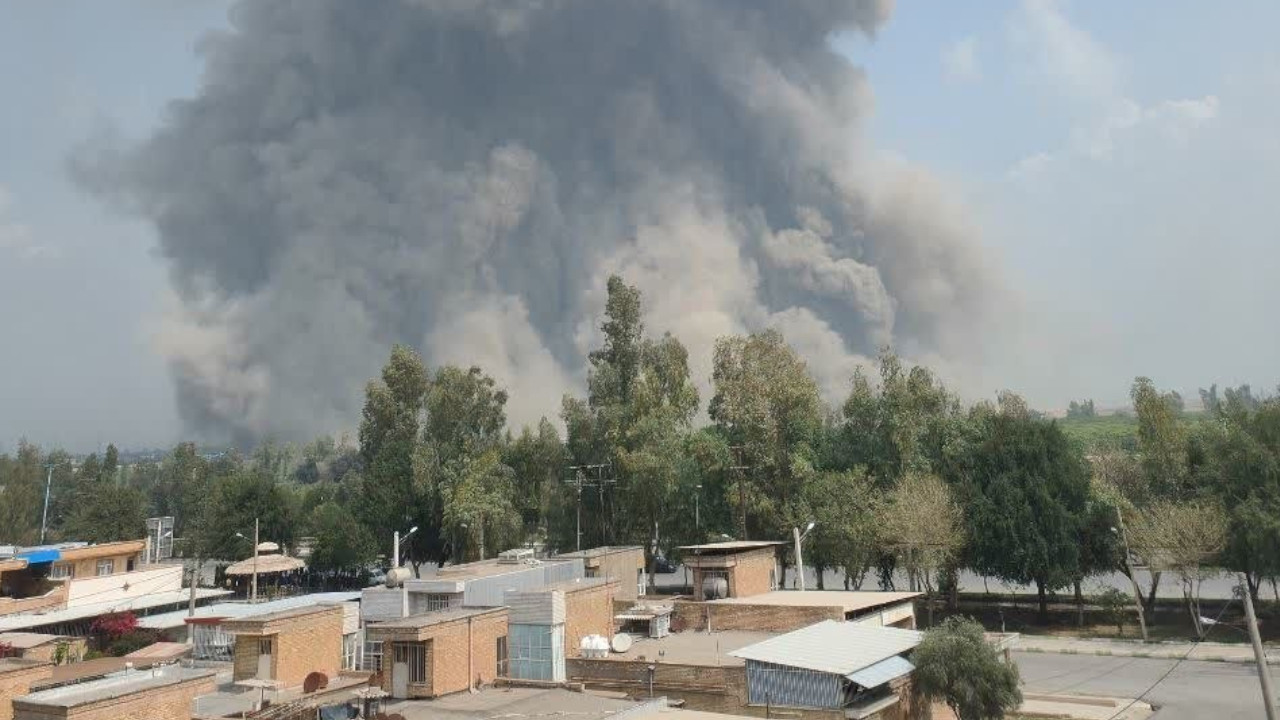 İran: "Trump piyasaları manipüle etmek için yalan haber yayıyor"