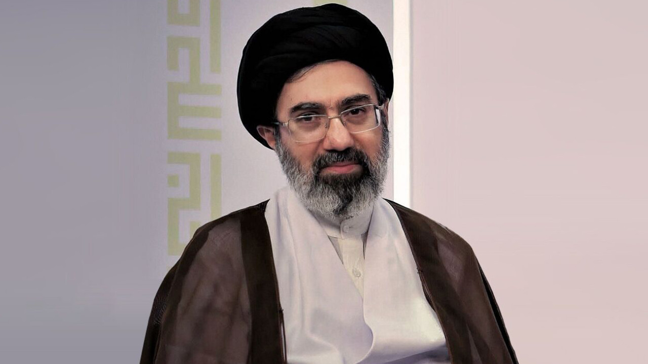 Maariv: İsrail, Mücteba Hamaney’i hedef almayı planlamıyor