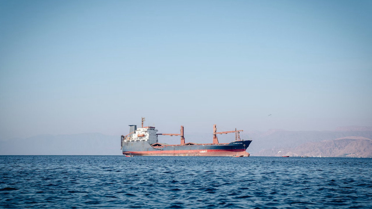 Türk bayraklı ikinci gemi Hürmüz Boğazı’ndan geçti