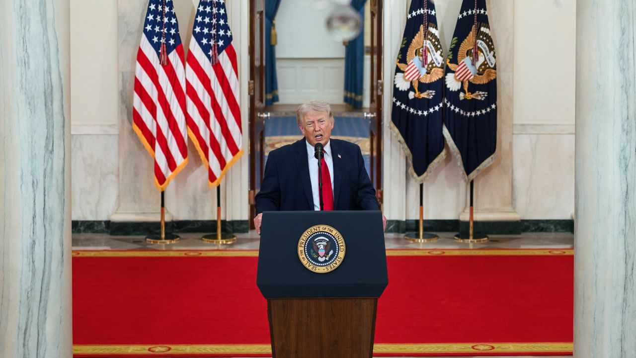 Trump: İran'a verdiğimiz süreyi uzatmayacağız