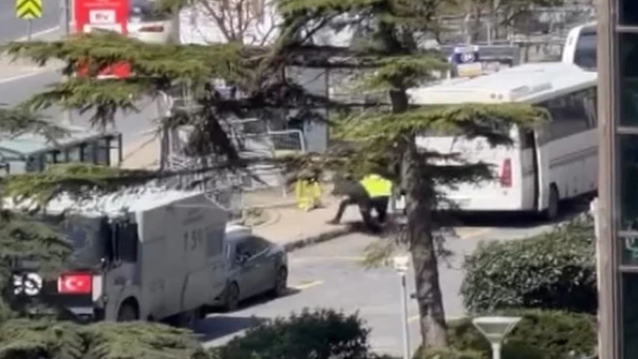 İstanbul'daki İsrail Konsolosluğu önünde silahlı çatışma