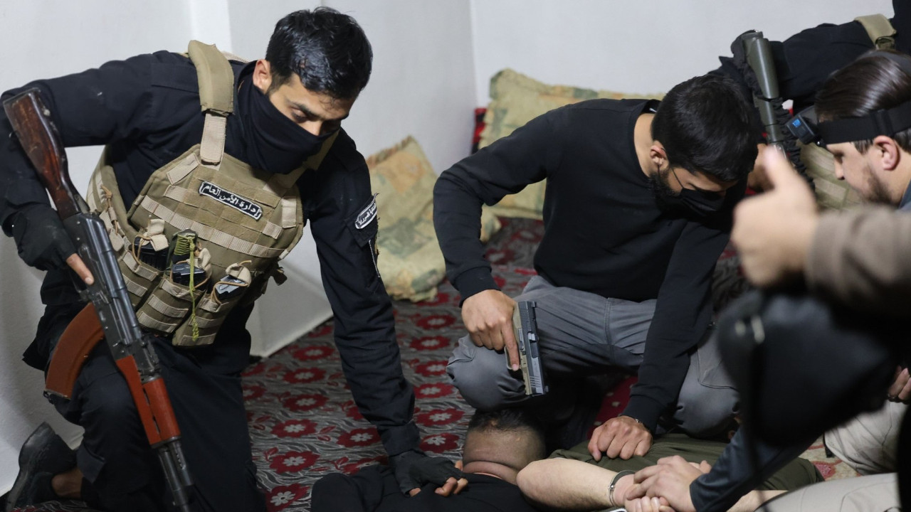 Suriye'de "Hizbullah" operasyonu: Üst düzey yetkililere suikast planı çökertildi