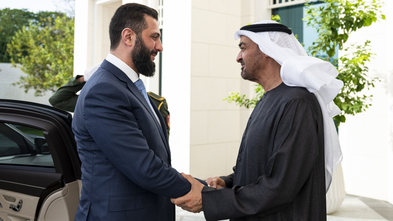 Suriye Devlet Başkanı Şara, BAE lideri Muhammed bin Zayed ile görüştü