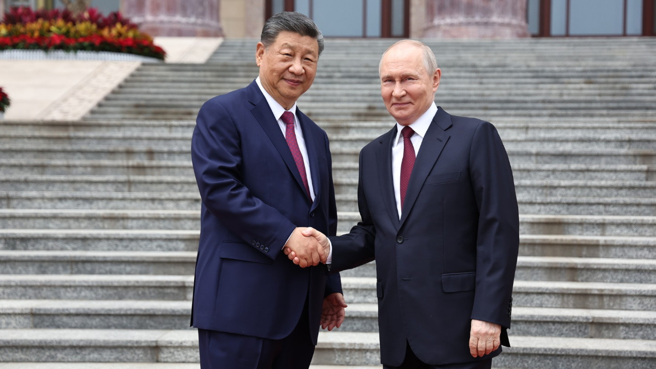 Şi ve Putin’den “stratejik ortaklık” mesajı