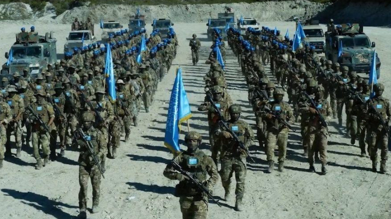 Çin'in Suriye ikilemi: Uygur savaşçılar ve milyonlarca dolarlık ticari fırsat