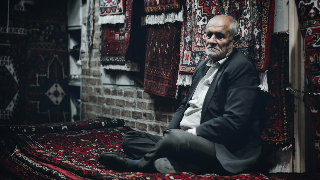 İran'da enflasyon, İkinci Dünya Savaşı'ndan bu yana en yüksek seviyeye ulaştı