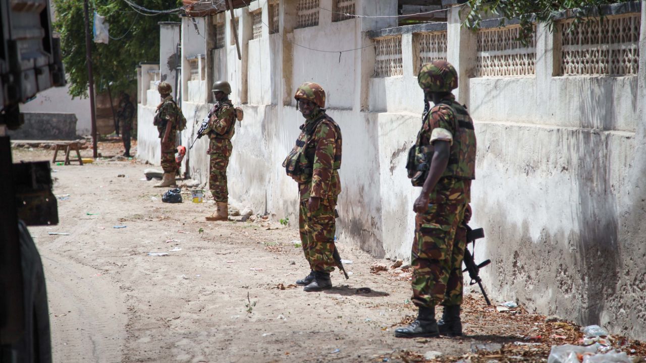 Kenya Somali'ye daha fazla asker göndermeye hazırlanıyor