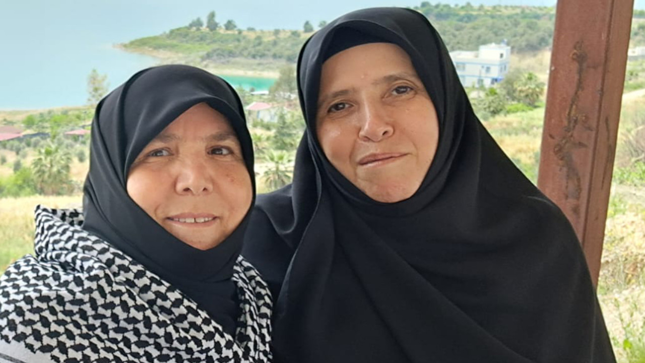 NATO karşıtı eylem yapan iki kadın aktivist şafak baskınıyla gözaltına alındı