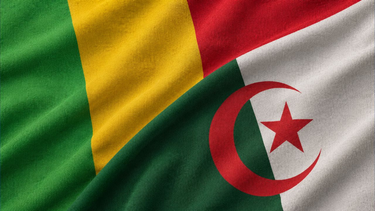 Cezayir ile Mali, hava sahalarını açma kararı aldı